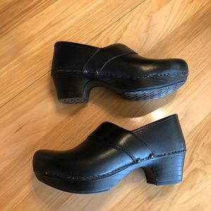 Dansko Prima Veg clogs